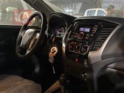 میتسوبیشی L200